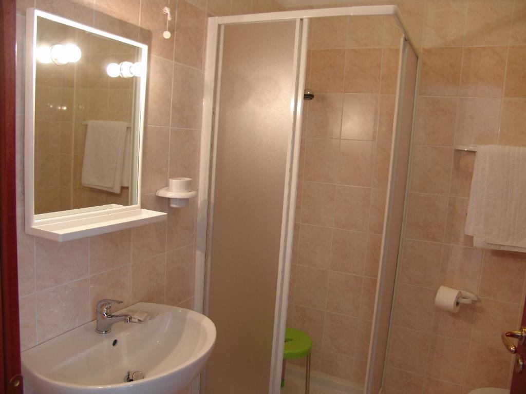 Hotel Villa Adriatica Portocannone Стая снимка